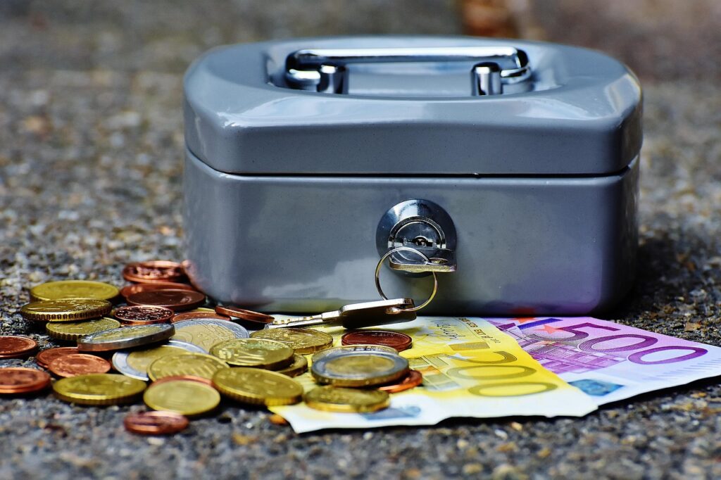 Los 7 errores más comunes al gestionar tus finanzas personales y cómo evitarlos